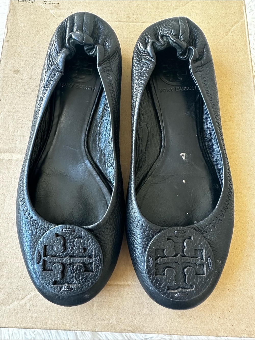 Tory Burch Reva Black Pebbled Leather Logo Ballet Flats Size 6.5 Women’s